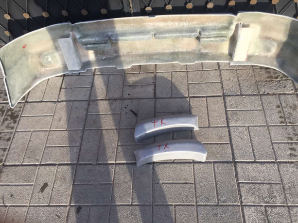 Стеклопластиковые расширители переднего бампера Toyota 4Runner (III) (185) купить недорого с доставкой в Абакан