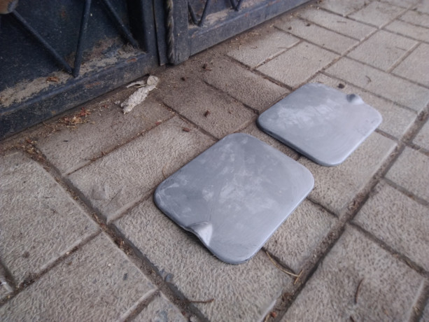 комплект лючков бензобака для У@З 3163 "p@triot" (стеклопластик) купить недорого с доставкой в Абакан