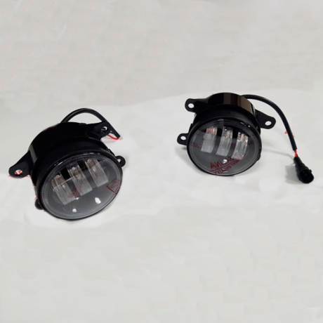 LED противотуманные фары Sal-Man на Весту, Гранту FL, Ниву Урбан, Икс Рей, Рено купить недорого с доставкой в Абакан