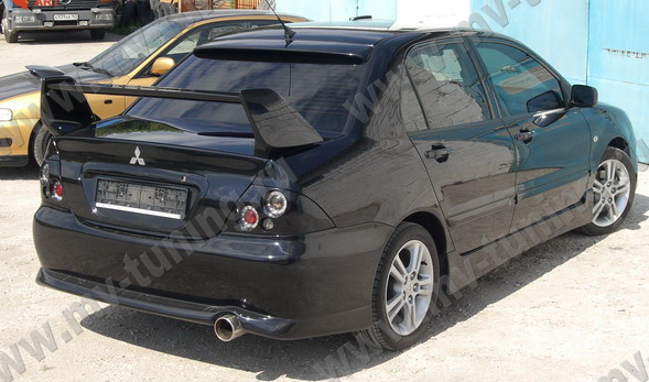 Корпуса под заднюю модульную оптику для Mitsubishi Lancer IX (2003-2009) купить недорого с доставкой в Абакан