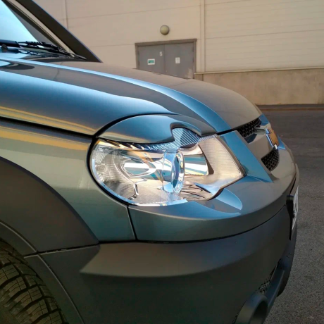 Накладки на фары (реснички) для Chevrolet Niv@ купить недорого с доставкой в Абакан